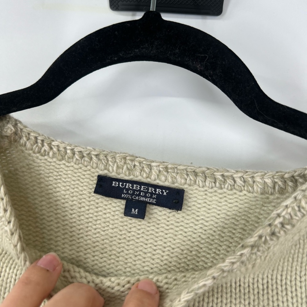 Burberry London 100% Cashmere Long Sleeve Pullover Sweater - Picture 3 of 11
